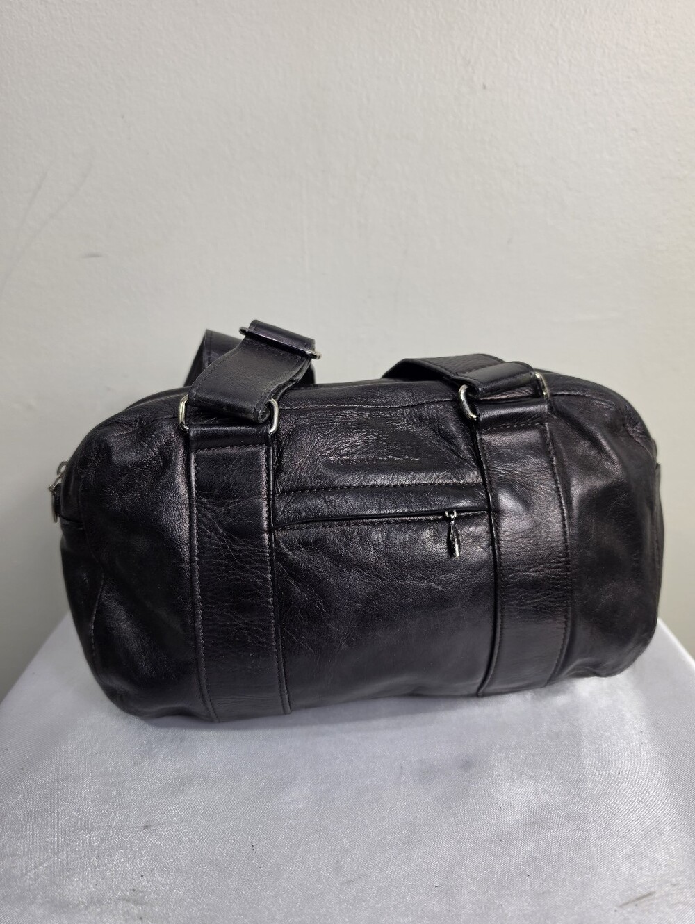 RUDSAK Black Leather Barrel Shoulder Bag